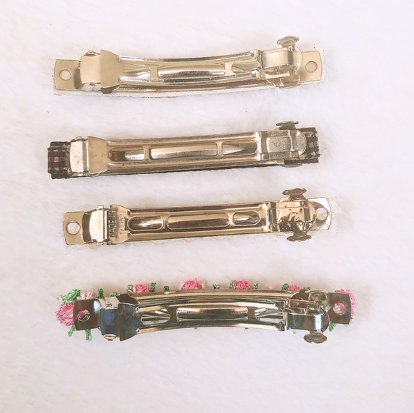 NWT✨Set of 4 Barrettes - Picture 2 of 5
